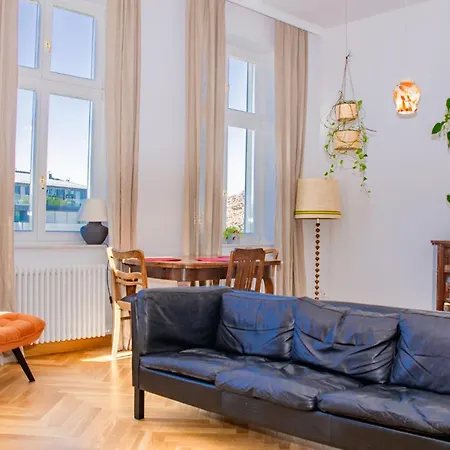 Apartment Inpoint Royal Wawel View & Old Town Self Check-in *