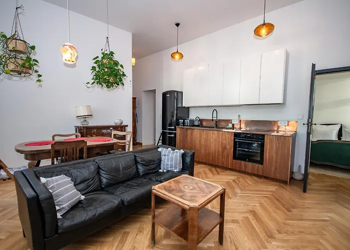 Inpoint Royal Wawel View & Old Town Self Check-in *