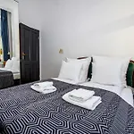 شقة Inpoint Royal Wawel View & Old Town Self Check-in كراكوفيا