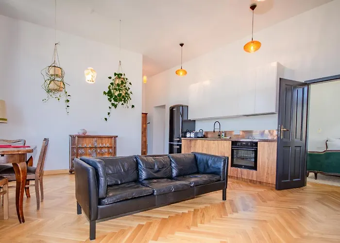 Inpoint Royal Wawel View & Old Town Self Check-in