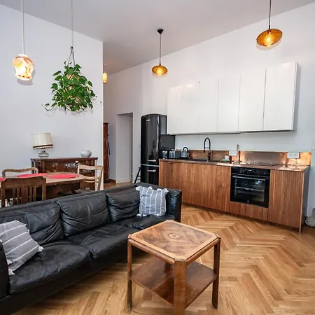 Inpoint Royal Wawel View & Old Town Self Check-in *