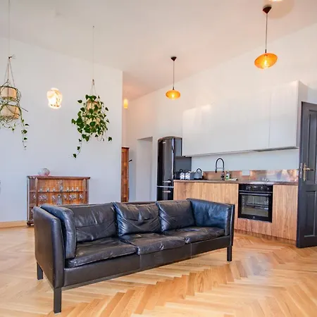 Inpoint Royal Wawel View & Old Town Self Check-in