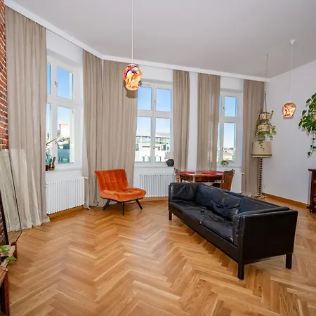 Inpoint Royal Wawel View & Old Town Self Check-in *