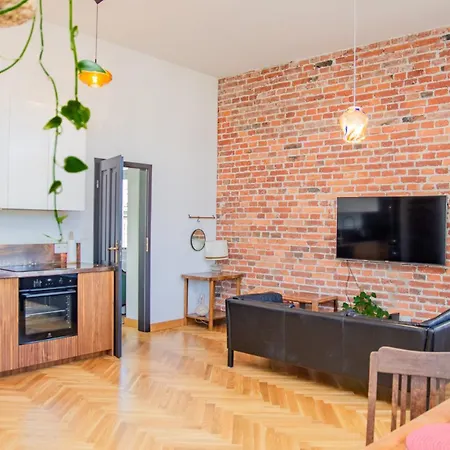Inpoint Royal Wawel View & Old Town Self Check-in Cracovia
